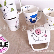 陶瓷音乐杯卡通杯12生肖创意礼品杯子批发异形杯货源