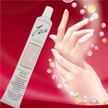 [月销10000件]手霜批发俄罗斯护手霜椰奶味/水蜜桃2款75ML