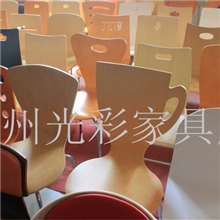 学生课桌椅厂家曲木不锈钢椅子连体课桌椅