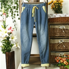 D8516新款2013春款韩版松紧腰圆点翻边宽松女式牛仔裤女长裤