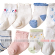 批发孕婴用品厂家直销热卖婴儿袜子/新生宝宝袜/棉质松口袜/棉袜