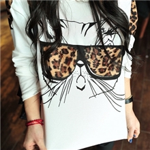 戴豹纹眼镜的小猫个性玩味T恤衫