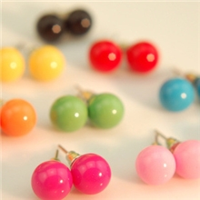 限量精美小耳环小礼品免费送每人限1份要就拍下拍多不发的哦