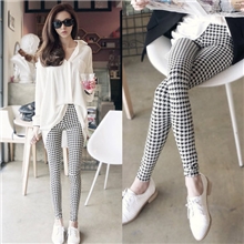 058韩版2013修身牛奶丝涂鸦印花千鸟格弹力九分裤打底裤批发