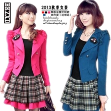 2023秋装新款韩版修身显瘦两件套针织连衣裙(送领花）一件代发