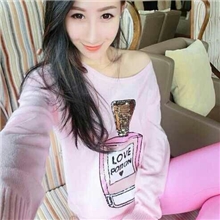 厂家直销欧洲站批发店韩版甜美亮片香水露肩宽松针织衫一件代发