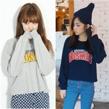特价2013新款女装韩国宽松大码休闲原宿字母棒球套头百搭短款卫衣