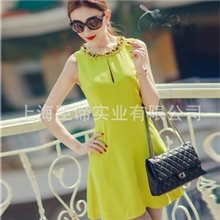 2013新款大牌欧美服饰欧洲站名媛荧光绿钉珠收腰垂感连衣裙