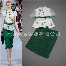 欧美2013春夏装新款章子怡明星同款优雅泡泡袖绣花拼接绿色连衣裙