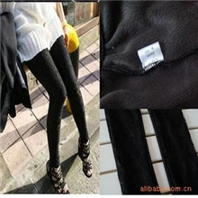 冬季新款靴裤玫瑰花蕾丝内高档水貂绒保暖九分双层打底裤有大码