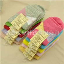 给力大比拼中筒格子女袜子日单女袜全棉外贸袜子批发