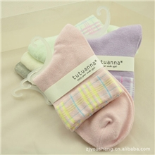 供应销售虚线松口全棉女袜子纯棉女士款