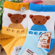 【字母熊】小博士／纯棉儿童袜子／无骨缝合松口／宝宝袜批发