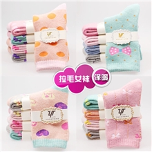 厂家批发秋冬新品女袜毛巾袜韩版爱心拉毛中筒袜子袜子批发城