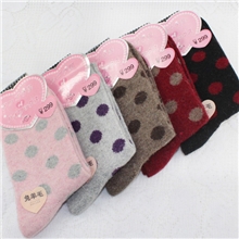 2012淘宝热销日单兔羊毛袜加厚保暖女士袜子批发小圆点款批发