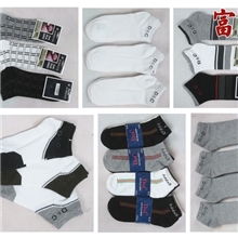 厂家直销纯色竹炭纯棉袜高档透气防臭抗菌短筒纯色棉袜