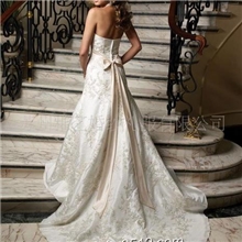 供应批发，订做新娘婚纱(图)