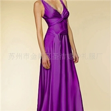 本公司大量批发各种优质晚礼服,品种齐全,价格优惠