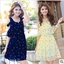 2013新款雨伞绣花修身连衣裙松紧连衣裙清新海边度假连衣裙