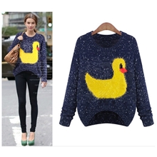 秋冬新款日系甜美卡通大黄鸭休闲宽松圆领长袖毛衣