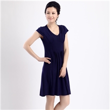 新款夏女装v领短袖牛奶丝连衣裙花色甜美大码沙滩长裙方块裙#