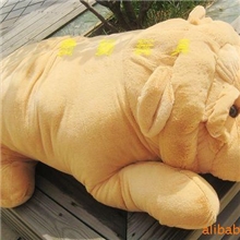 毛绒玩具棕色大狗抱枕头枕皱皮狗沙皮狗趴趴狗靠枕狗玩偶娃娃