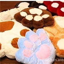 低价批发大号熊掌抱枕靠垫靠枕毛绒玩具玩偶