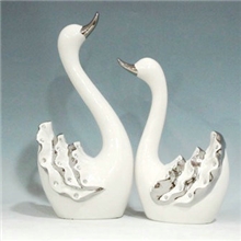 供应陶瓷工艺品抽象艺术品家居饰品钻石天鹅批发