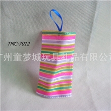 厂价销：玩具衣服、公仔衫、公仔裙、芭芘娃娃衣服、搪胶玩具衣服