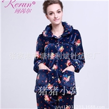 现货批发秋冬季加厚法兰绒套装家居服加厚珊瑚绒睡衣成人女式套装