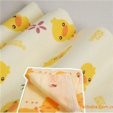 西松屋日单60*70中号床垫儿童黄色小鸭尿垫宝宝防水纯棉隔尿垫