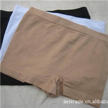 特价外贸原单尾货女士无缝丝滑平角内裤黑白肤