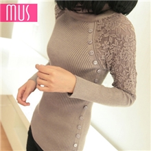 横扇2013春东新品韩版气质淑女堆堆领镂空蕾丝袖斜排纽扣套头