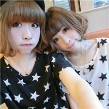 2013新款韩版宽松星星姐妹装闺蜜装绸缎衫女T恤2色入
