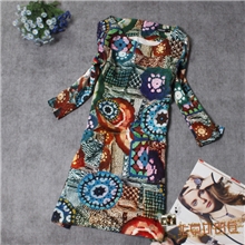 大码欧系人气女装春装新款显瘦印花色连衣裙四季都可以穿2色