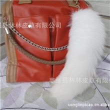 供应30厘米白色毛尾巴欧洲环保标准毛尾巴狐狸尾巴饰品挂饰