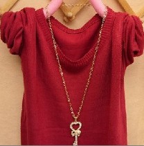 2012新款春装韩版百搭长款针织打底衫/长款低圆领针织衫c207