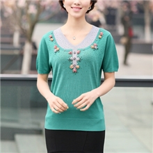 供应2013新款短袖T恤女款打底衫潮韩版花边领修身短袖扎花T恤