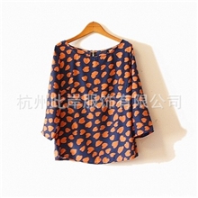 厂家直销--HM同款后背拉链爱心格纹7分袖宽松雪纺衫上衣