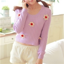 秋冬女装新款2013韩版可爱美美花朵长袖毛衣超短款香芋紫针织衫