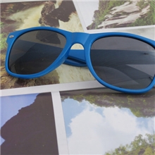 米钉灰片明星最爱时尚潮流米钉复古太阳眼镜彩色墨镜批发