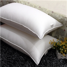 【金富鸟】护颈保健枕超柔磨毛多孔纤维亏本特价枕芯枕头买满包邮