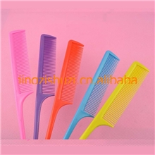 701美发必备发型师推荐使用专业尖尾梳子平齿彩色尖尾梳打毛梳