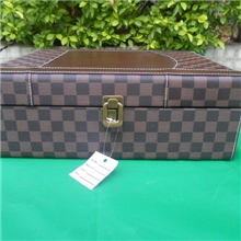 供应各种精美高档木盒礼品盒PU礼品盒礼品盒包装盒