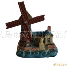 厂家直销供应外贸畅销灯塔风车水族工艺品树脂工艺品工艺品
