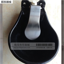 新型牛饮水碗，小牛用饮水器碗式饮水器养殖器械量大优惠