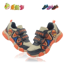 【爆款】2013新款炯炯熊男女童小军帽塑胶立体时尚透气防滑童鞋