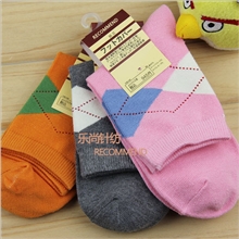 热卖流行菱格女袜子全棉外贸女袜网络畅销款固定颜色