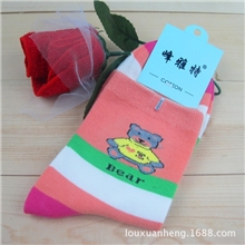 袜子批发易莹同厂品牌峰雅特多色彩棉袜子外贸全棉女袜