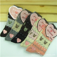 新款羊毛袜三只小熊卡通女袜兔羊毛袜加厚保暖外贸袜子批发